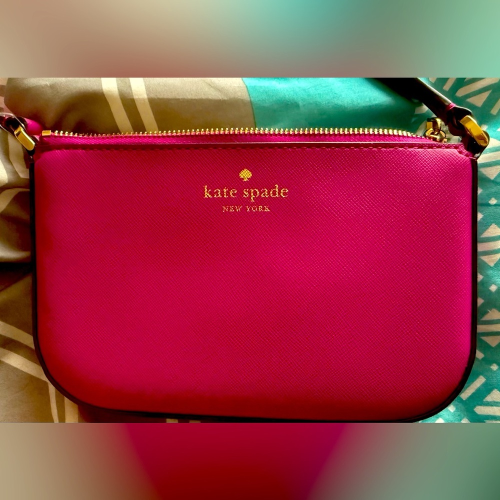 Kate Spade Pink Crossbody Bag with Sleek Design